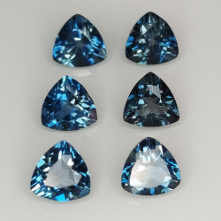 Trillion cut blue London topaz 5mm 1pz