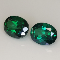 Green topaz oval cut 10x8mm 1pz