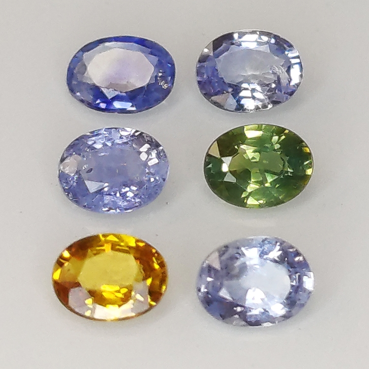 Zafiro Ceilán multicolor talla oval 4.3x3.5mm 1ct