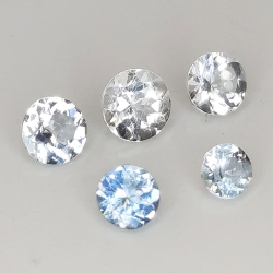 Aquamarine round cut 2.9-4.1mm 1ct