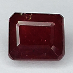 2.25ct Rubin smaragdschliff 7.5x6.1mm