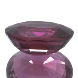 2,88ct.Rhodolite Garnet Oval Cut