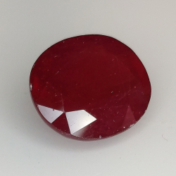 13.77ct Rubis coupe ovale 14.7x12.7mm