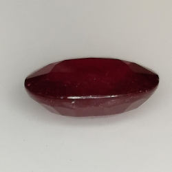 8.56ct Ruby oval cut 13.9x11.3mm