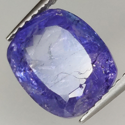 3.89ct Tanzanita talla cojín 9.5x8.0mm