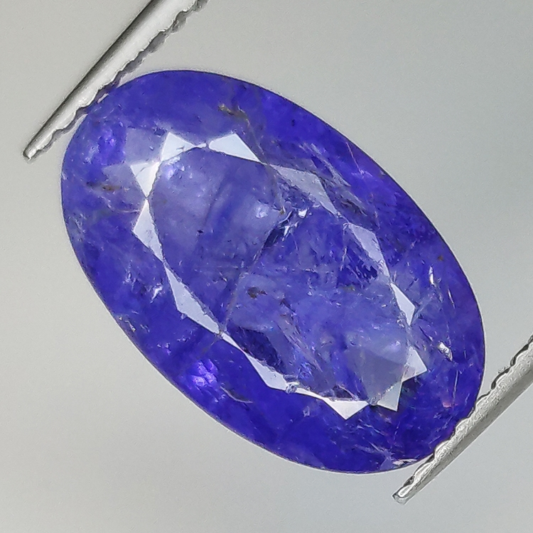 4.03ct Tanzanite oval cut 13.4x8.4mm