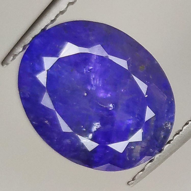 3.84ct Tanzanite taglio ovale 9.9x8.2mm