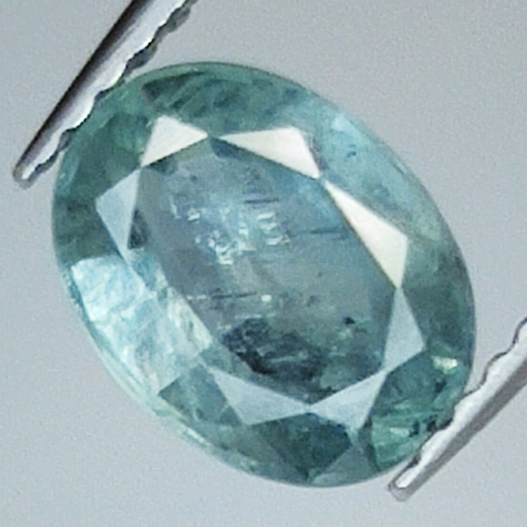 1.69ct Blauer Saphir Ovalschliff 7.9x6.0mm