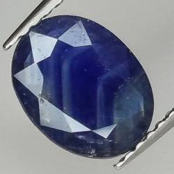 1.46ct Saphir Bleu coupe ovale 9.0x6.9mm