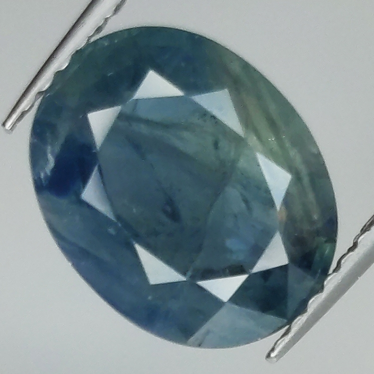 3.95ct Blauer Saphir Ovalschliff 10.7x8.6mm