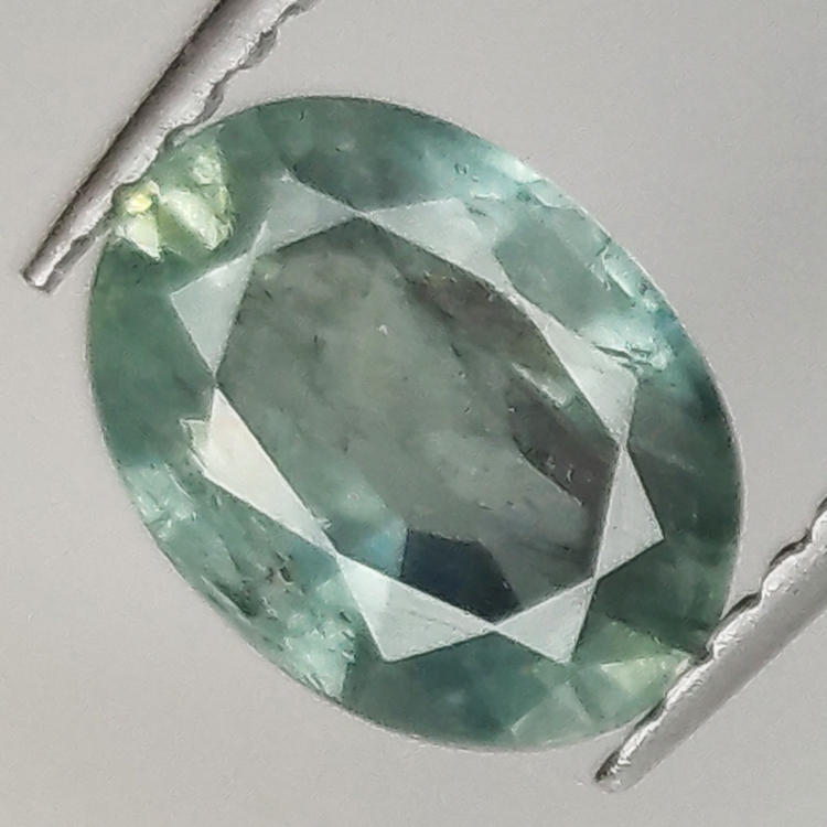 1.92ct Saphir Bleu coupe ovale 8.1x4.0mm