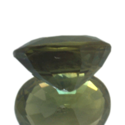 1,66ct. Green Sapphire Oval Cut