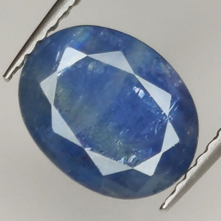 2.77ct Blauer Saphir Ovalschliff 9.4x7.4mm