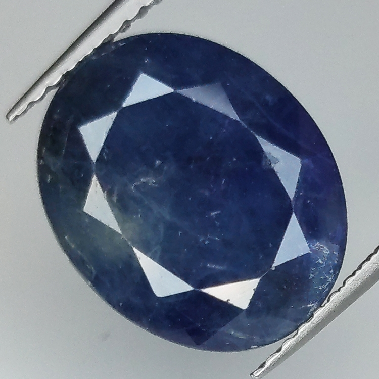 8.58ct Zaffiro blu taglio ovale 13.0x10.7mm