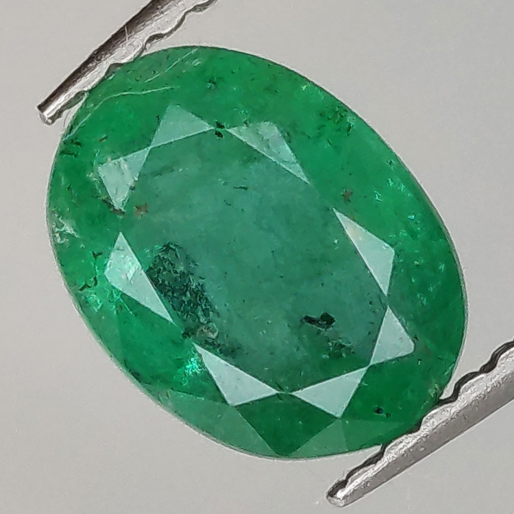 1.40ct Emerald oval cut 8.1x6.1mm