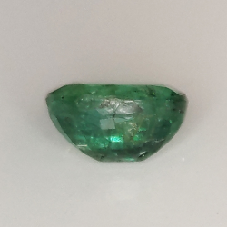 1.06ct Esmeralda talla oval 7.1x5.5mm