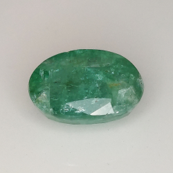 2.95ct Esmeralda talla oval 10.5x7.5mm