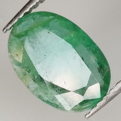 2.42ct Emerald oval cut 11.3x7.8mm