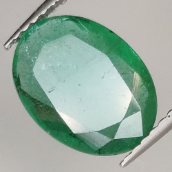 2.49ct Emeraude coupe ovale 11.0x8.1mm