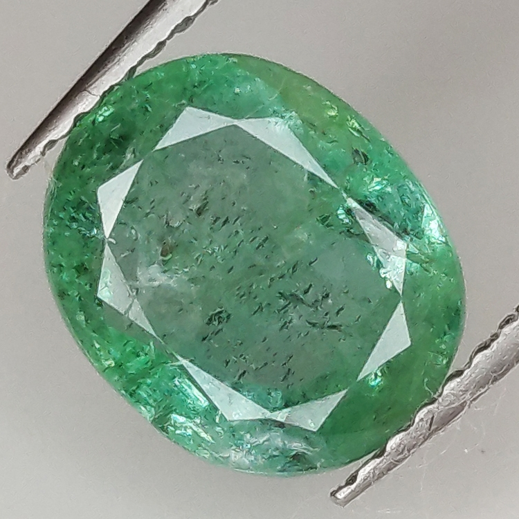 2.63ct Smaragd Ovalschliff 9.5x7.8mm