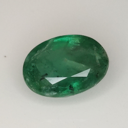 2.33ct Smaragd Ovalschliff 9.6x7.2mm