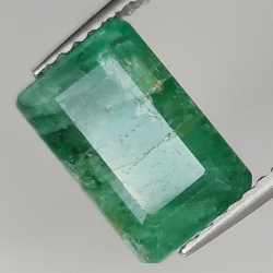 2.70ct Emerald emerald cut 10.1x6.3mm