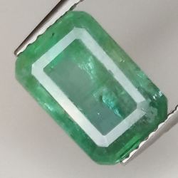 2.33ct Smeraldo taglio smeraldo 9.4x6.4mm