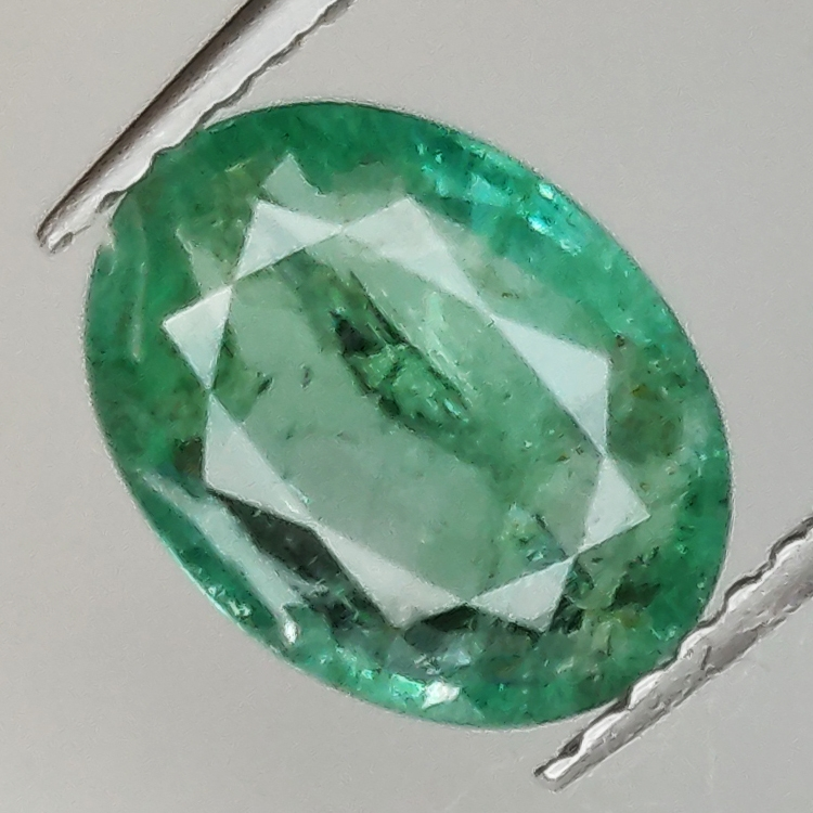 1.39ct Emerald oval cut 9.1x7.0mm