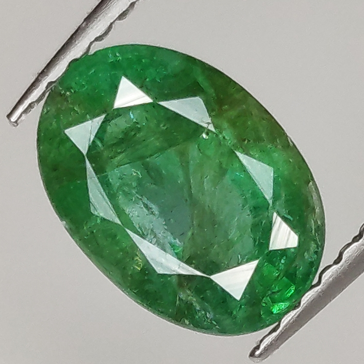 1.64ct Emerald oval cut 9.1x6.4mm