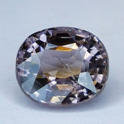 1.63ct Spinello Viola taglia cuscino 7x6mm