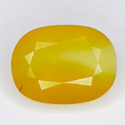 3.70ct Ópalo de Fuego talla oval 12.7x9.5mm