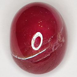 24.76ct Rubino cabochon ovale 16.0x12.8mm