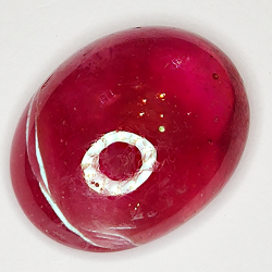 15.71ct Rubino cabochon ovale 17.2x13.8mm