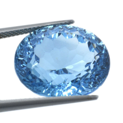 23,03ct Swiss BlueTopaz Millenium Oval Cut