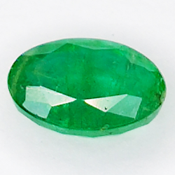 0.86ct Emerald oval cut 7.3x5.5mm