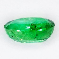 0.50ct Esmeralda talla oval 6.0x4.0mm