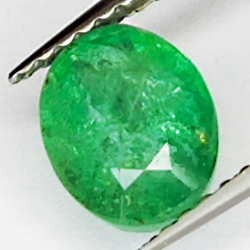 1.27ct Smeraldo taglio ovale 7.6x5.9mm