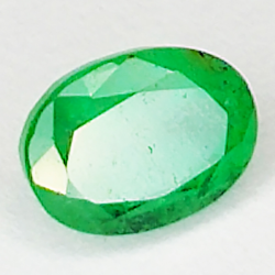 0.78ct Emerald oval cut 6.2x4.7mm