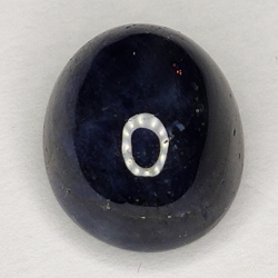 6.00ct Bleu Saphir cabochon ovale 10.2x8.4mm