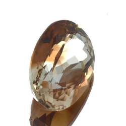 24,69ct Topaz Oval Cut