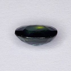 0.81ct Blauer Saphir Ovalschliff 6.5x4.7mm