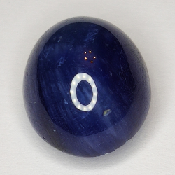 20.60ct Bleu Saphir cabochon ovale 16.4x12.9mm