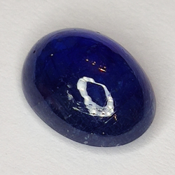 4.77ct Blauer Saphir cabochon oval 10.9x8.1mm