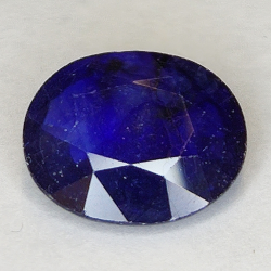 8.74ct Blauer Saphir Ovalschliff 14.8x12.1mm