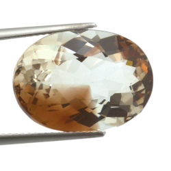 18,17ct Topaz Oval Cut