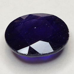 8.63ct Zaffiro blu taglio ovale 13.5x12.4mm