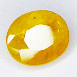 2.26ct Zaffiro Giallo taglio ovale 7.9x6.5mm