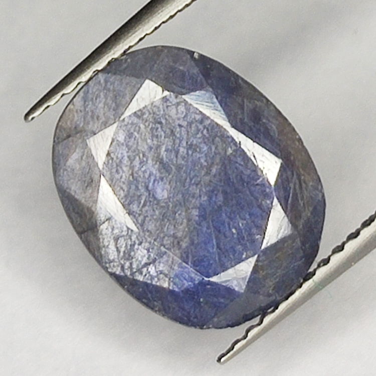 5.50ct Blue Sapphire coupe ovale 12.6x10.2mm