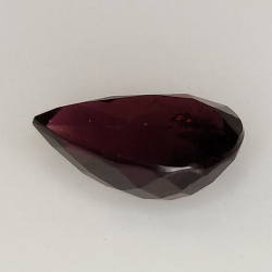 1,46ct Rubellit-Turmalin Birnenschliff 8,9x6,2mm