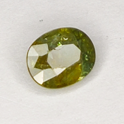 0.64ct Saphir vert coupe ovale 5.8x4.6mm